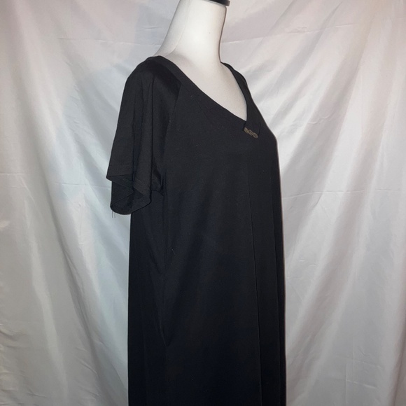 YOZLY Black Maxi T-Shirt Dress - Picture 3 of 6